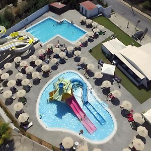 Aiora Resort